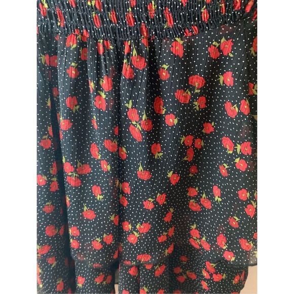 Zara women’s long sleeve black and red rose printed dress size small - Picture 4 of 5